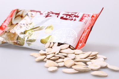 寶島印象專供臺(tái)灣食品 盛香珍南瓜子仁，休閑堅(jiān)果炒貨優(yōu)選